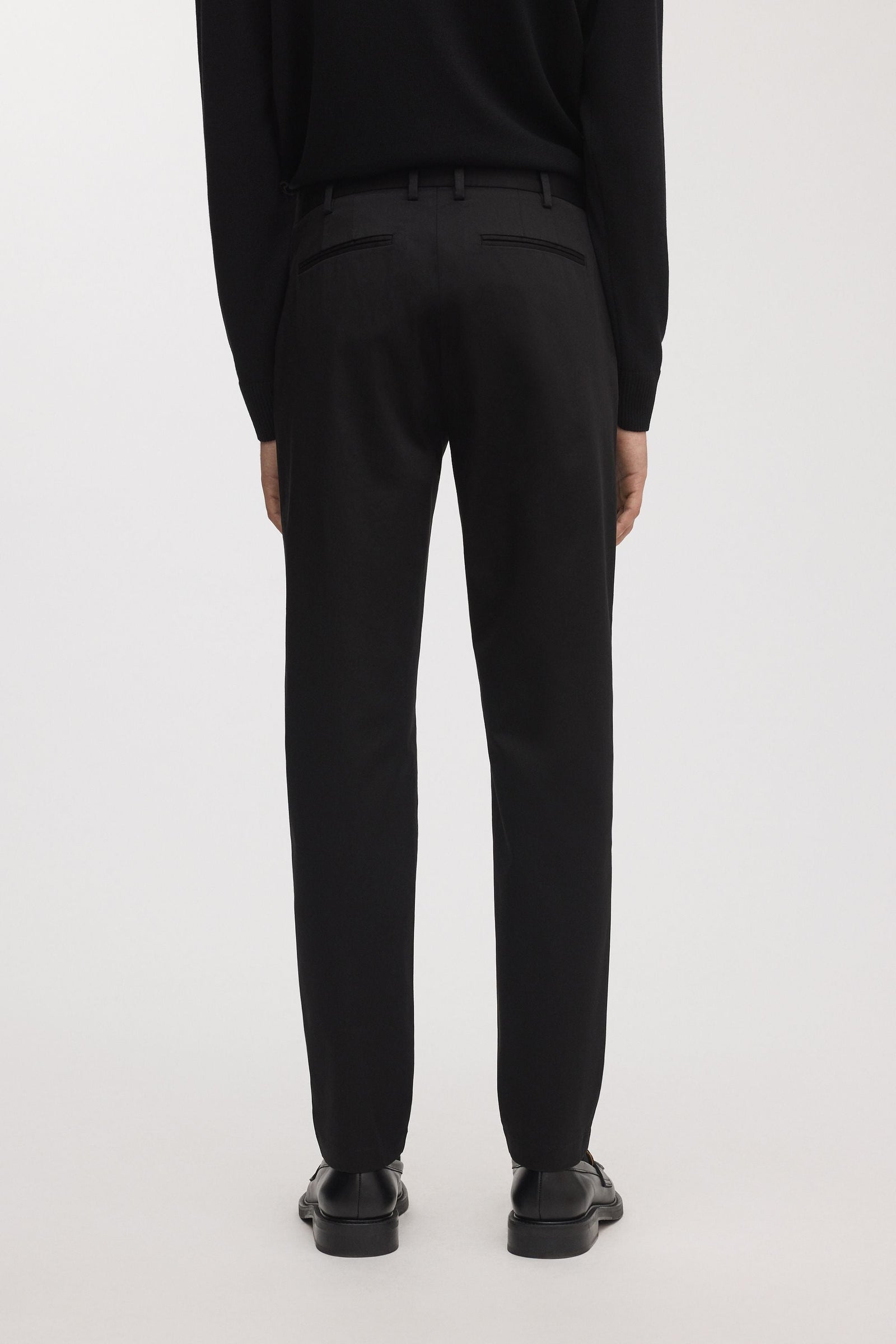 Slim Chino