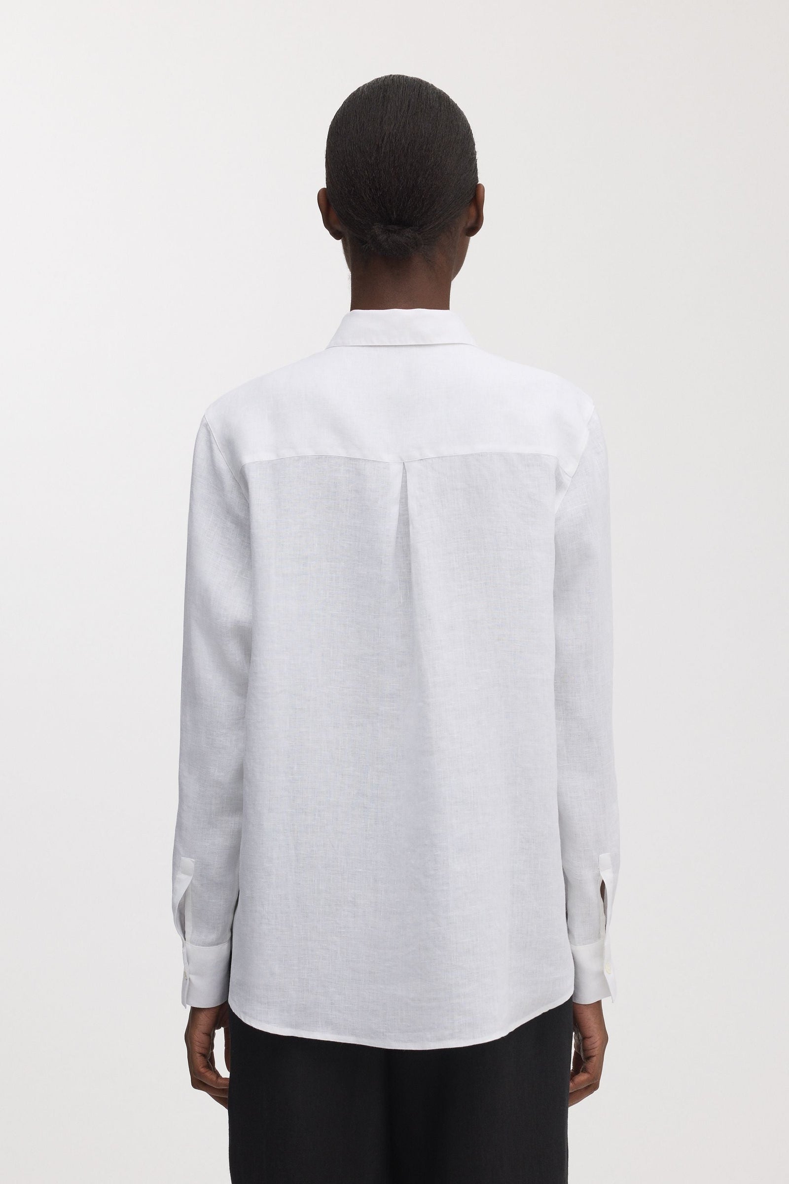 The Linen Shirt