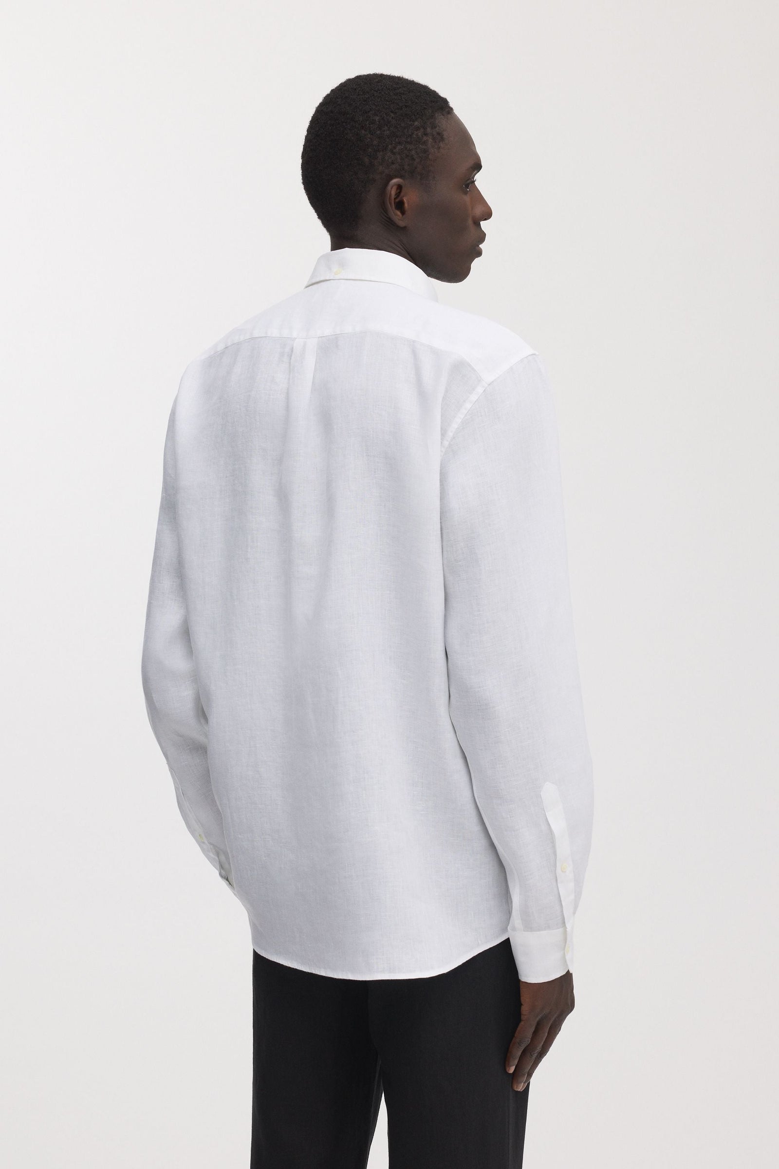 The Linen Shirt