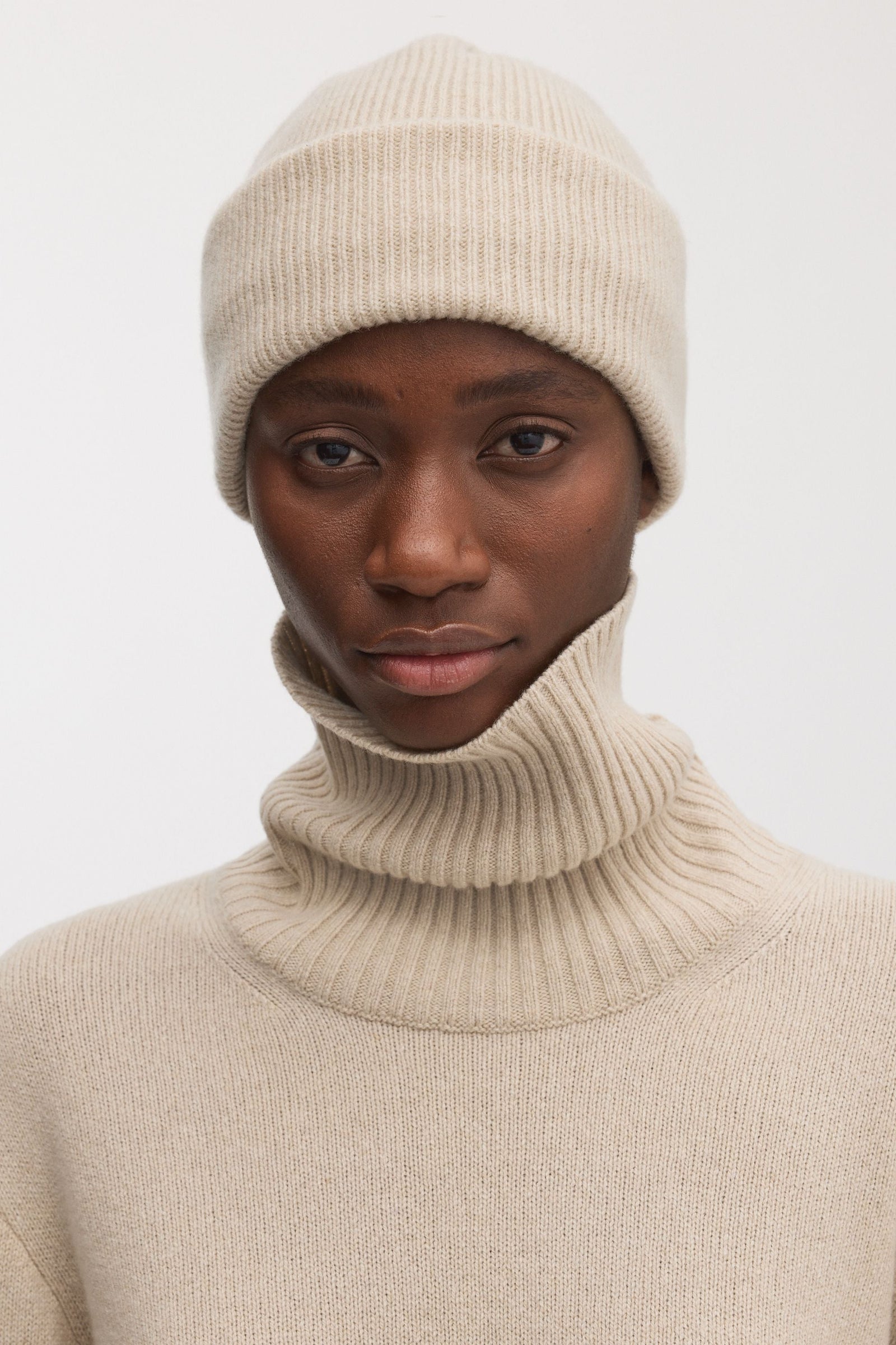 The Cashmere Beanie