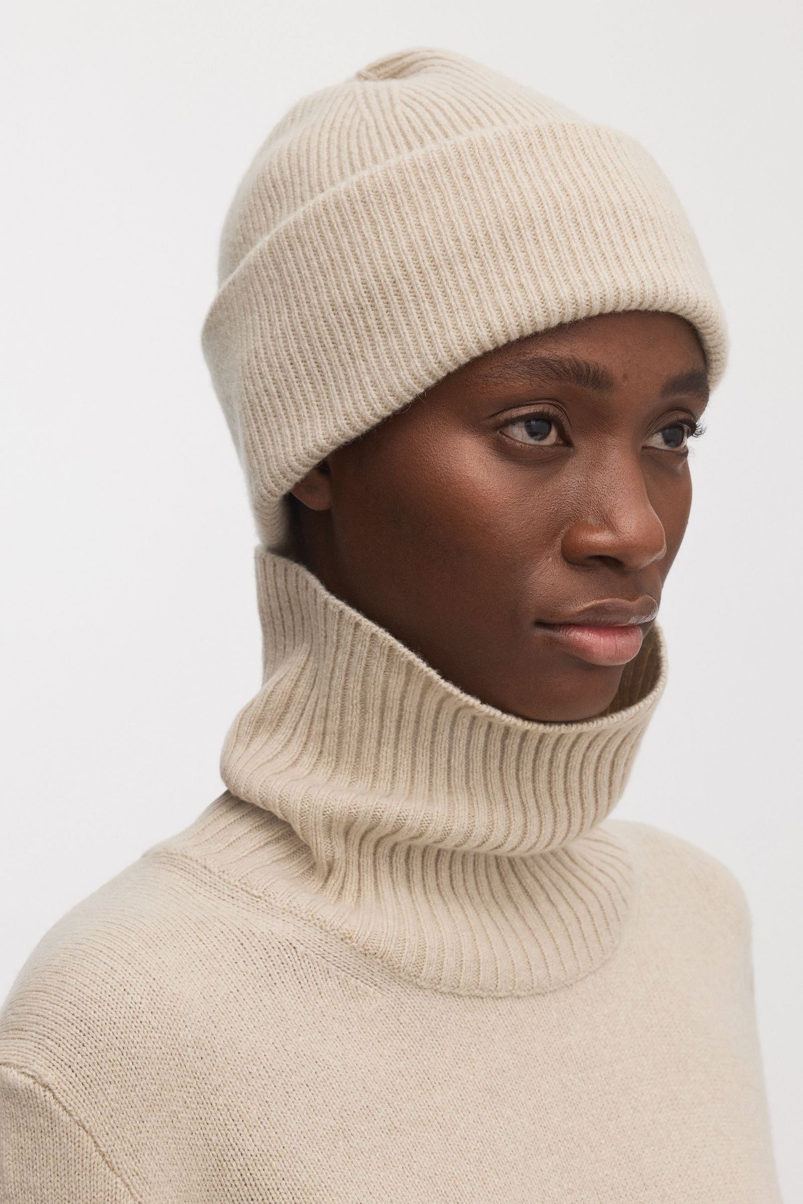 The Cashmere Beanie