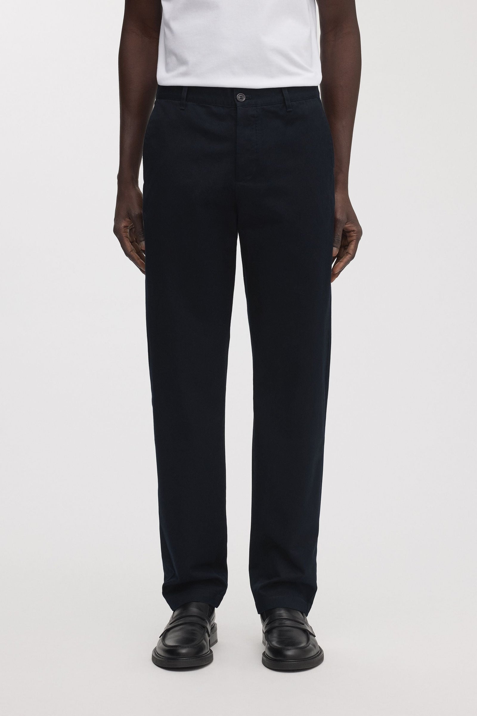 Loose Twill Chino
