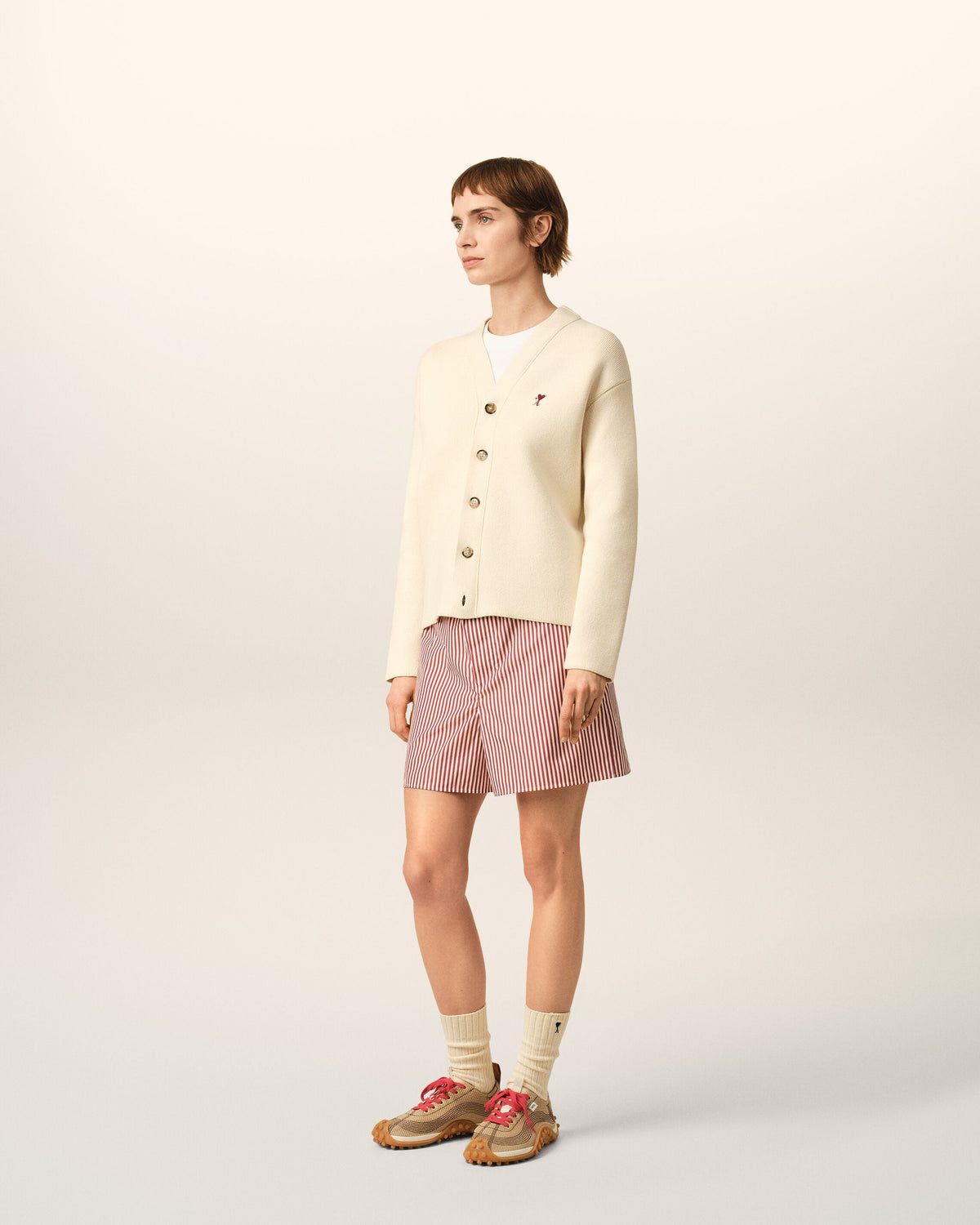 White cotton and wool cardigan with Ami de Coeur arrow