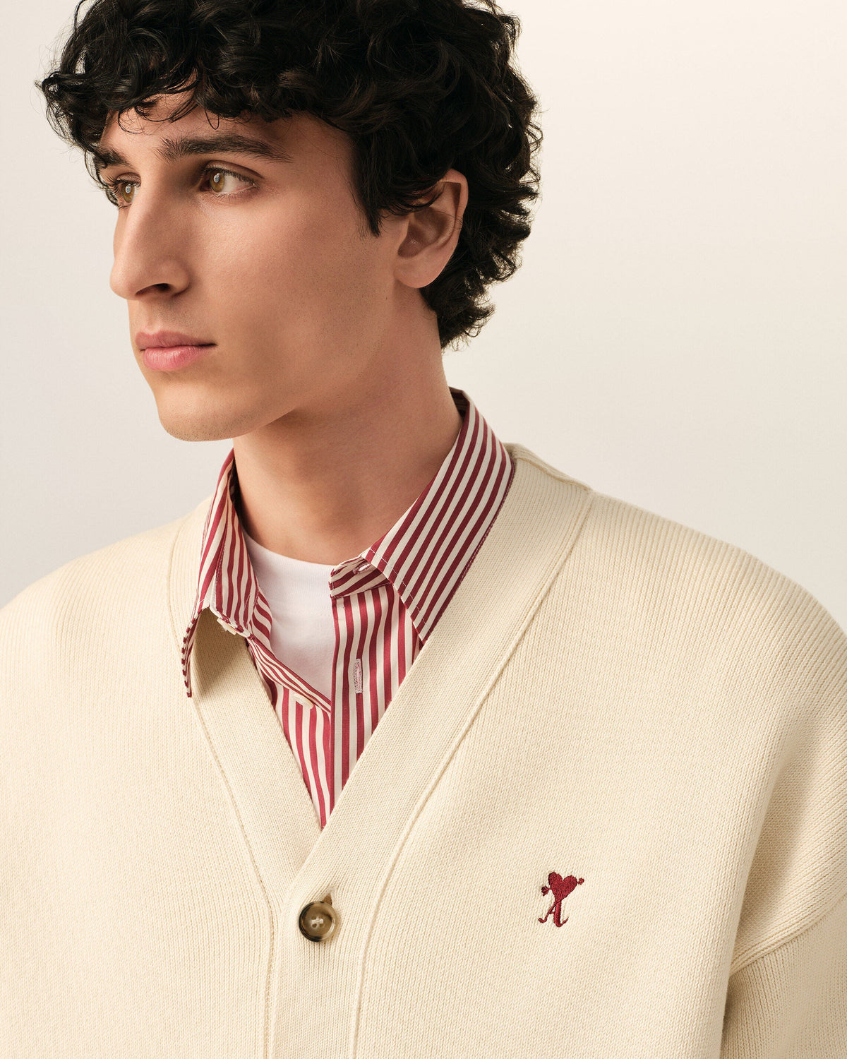 White cotton and wool cardigan with Ami de Coeur arrow
