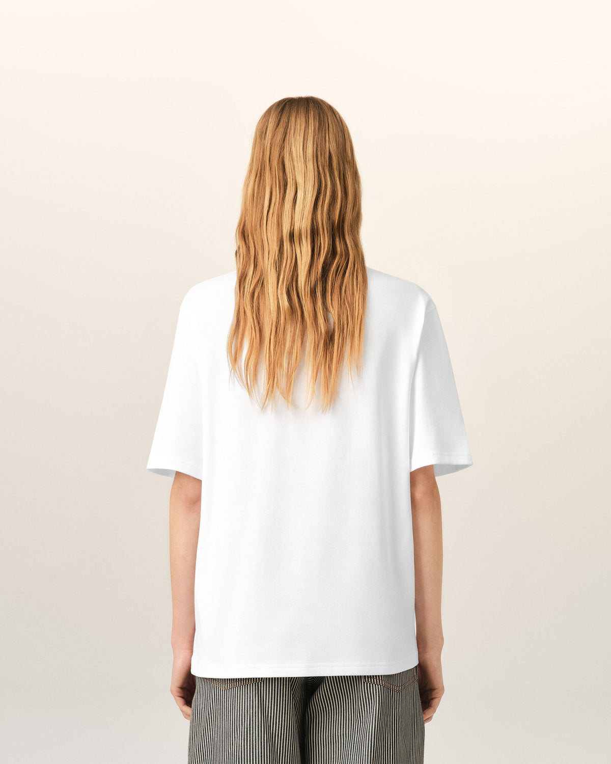 White cotton t-shirt with Ami de Coeur tulip